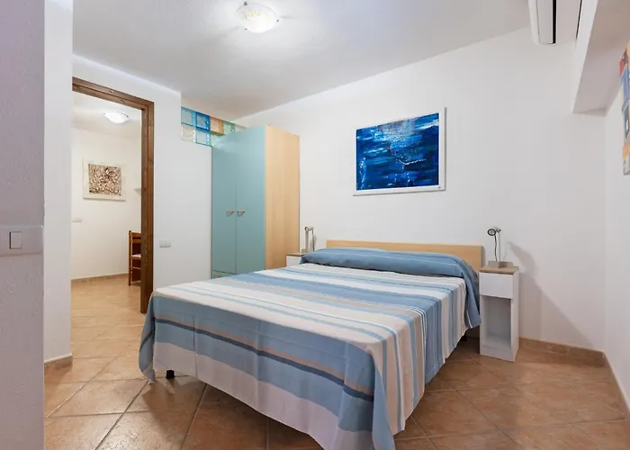 Guesthost - L'artista Sul Mare Sea-wiev Villa