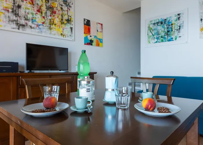 Guesthost - L'artista Sul Mare Sea-wiev Villa