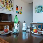 Guesthost - L'artista Sul Mare Sea-wiev Villa
